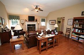 2nd image of 6 Parwood Ct