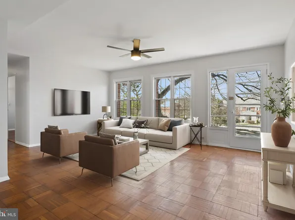 3234 Wellington Rd, Alexandria, VA 22302