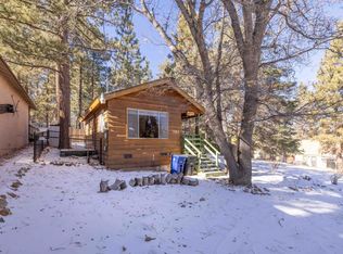 782 Cedar Ln, Sugarloaf, CA 92386