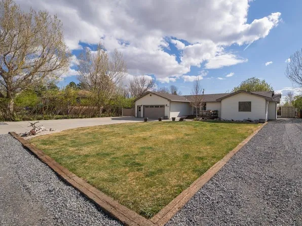 2202 Southfork St, Cody, WY 82414