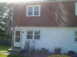 19 Brandywine Dr, Westerly, RI 02891