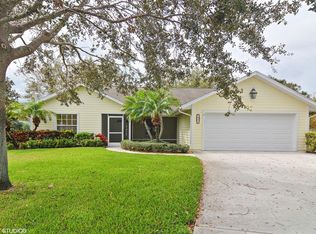 2955 1st Ln SW, Vero Beach, FL 32968