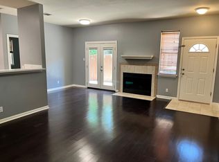 2401B Curry Loop #B, Round Rock, TX 78664