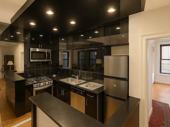 67 Park Avenue image 4 of 8