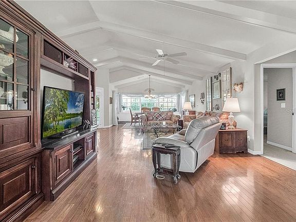 3rd image of 21435 Royal Saint Georges Ln