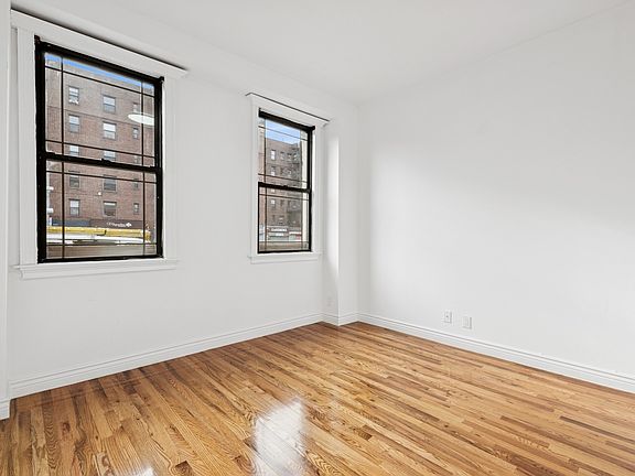 4th image of 730 4th Ave APT 1