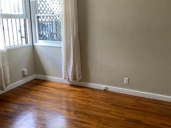 2nd image of 4790 1/2 E Mountain View Dr