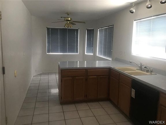 4th image of 3465 Tres Alamos Dr