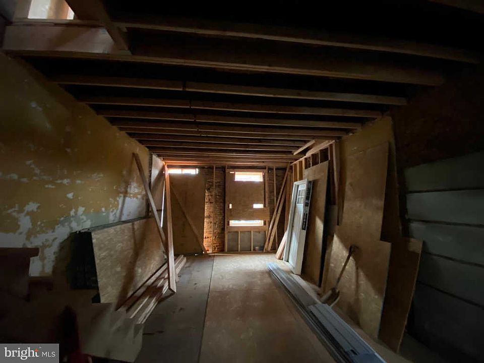 2nd image of 2159 N Marston St