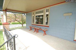 3rd image of 2249 Carabel Ave