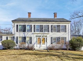 4 Lowell Rd UNIT 4, Westford, MA 01886