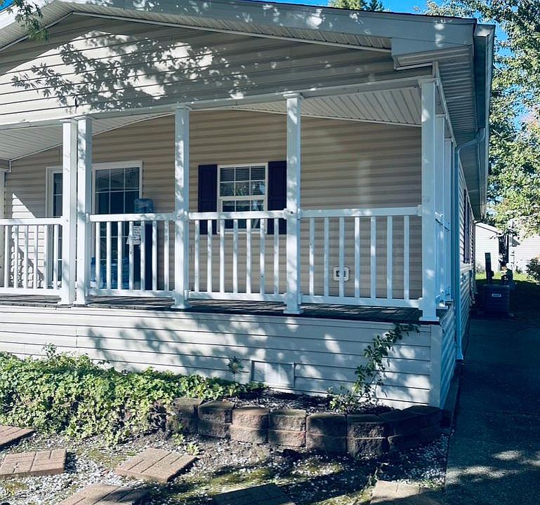 2nd image of 2038 McDivitt Ct
