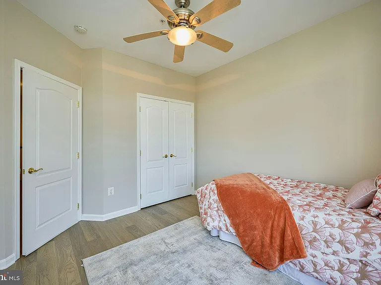 7166 Little Thames Dr — Photo 25