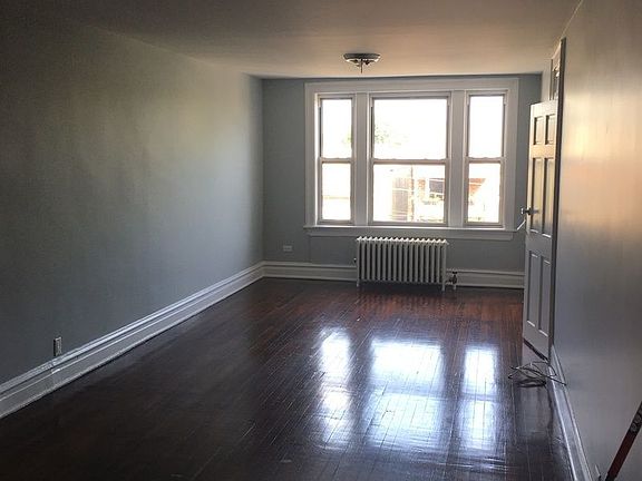 2nd image of 28-32 47th St #3
