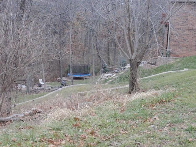 2nd image of 1540 E River Oaks Ln