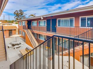 Bright 2 bed 1 bath in Pacific Beach, San Diego, CA 92109