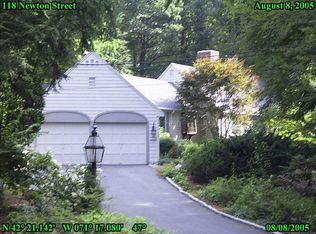 118 Newton St, Weston, MA 02493