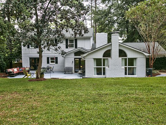 4th image of 3749 Shamrock W