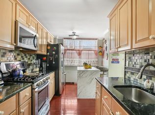 2370 North Ave UNIT 5E, Bridgeport, CT 06604