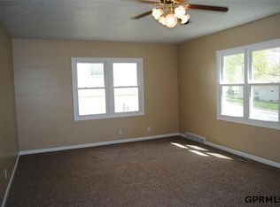 5612 Walnut St, Omaha, NE 68106