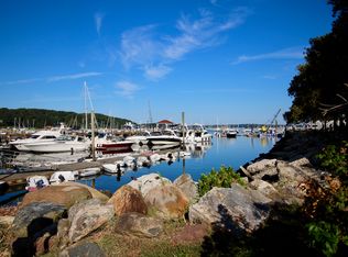 158 Woodbine Ave FLOOR 2, Northport, NY 11768