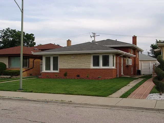2905 W 86th Pl photo 1