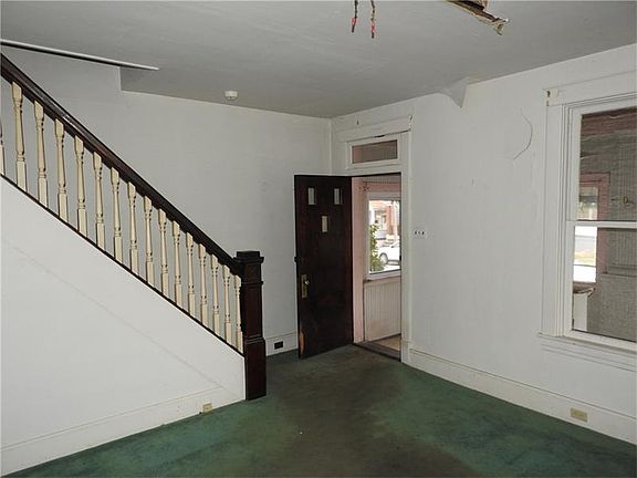 4th image of 406 N 7th St