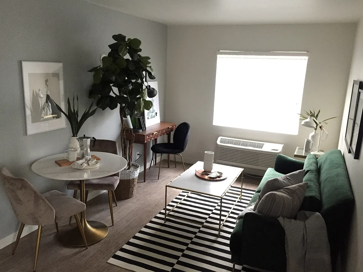Building Photo - Ask about our move in specials!!