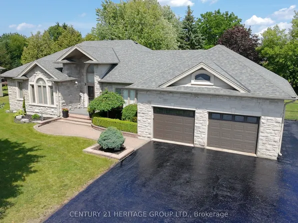 49 Shore Cres, Georgina, ON L0E 1S0