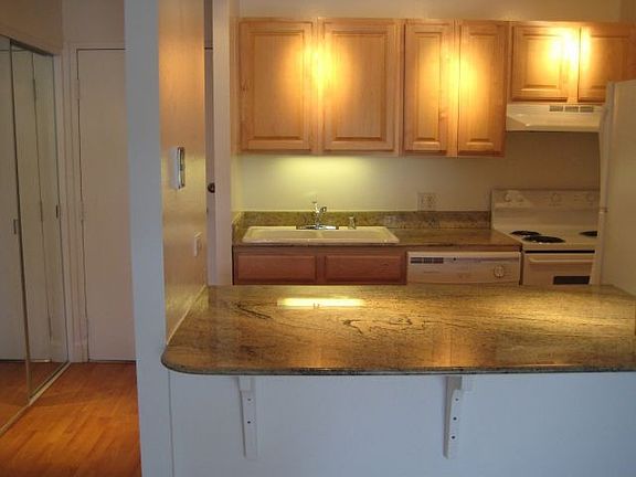 Kitchen 01
