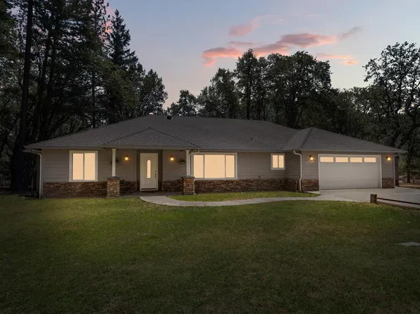 2749 Jumpoff Joe Creek Rd, Grants Pass, OR 97526