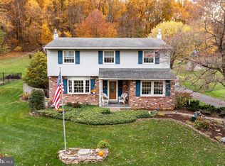 2620 Faust Rd, Gilbertsville, PA 19525