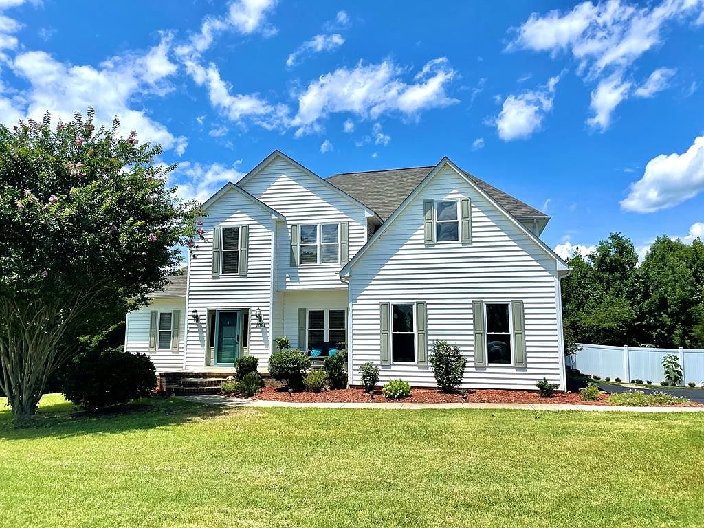 1091 Ashcroft Pl, South Boston, VA 24592 Zillow