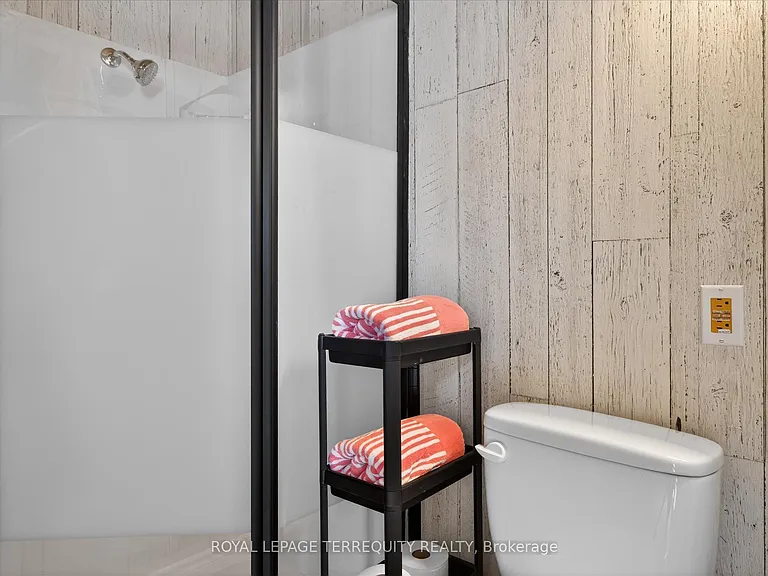 12 Concession St #A — Photo 19