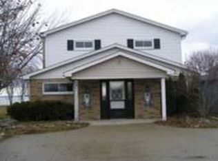 8536 Anchor Bay Dr, Algonac, MI 48001