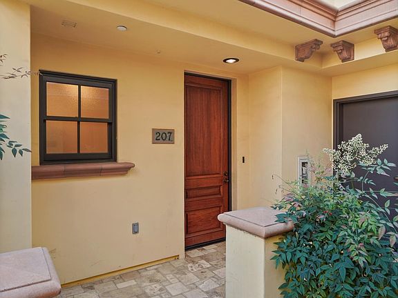 2nd image of 985 N Michillinda Ave Unit 207