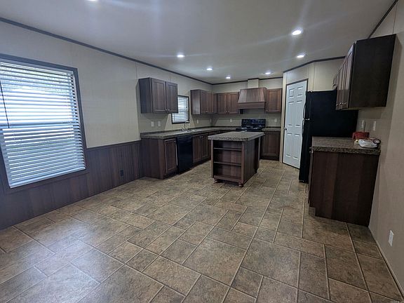 5th image of 227 Mount Tabor Rd