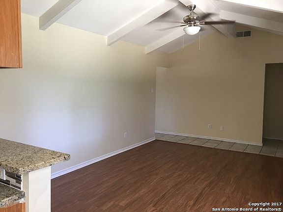 4th image of 7011 Forest Mont St