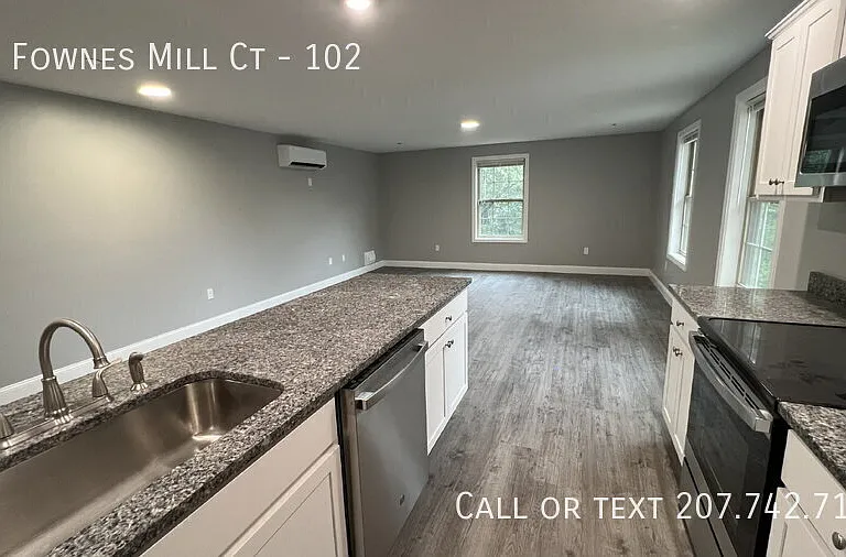 20 Fownes Mill Ct #102 — Photo 16