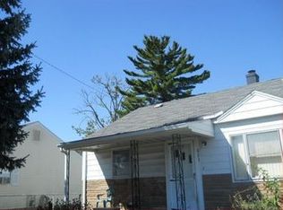 823 S Burnett Rd, Springfield, OH 45505