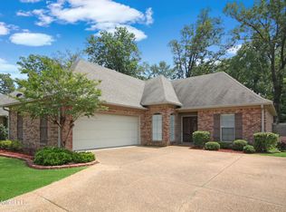 129 Rockbridge Cir, Clinton, MS 39056