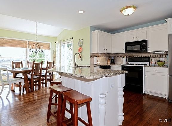 5th image of 731 Hartfield Dr