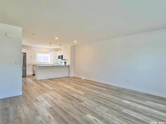 4th image of 128 Westfield ROAD