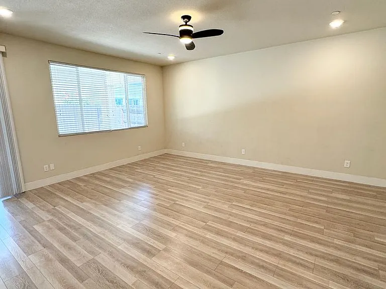 4519 White Sage St — Photo 6