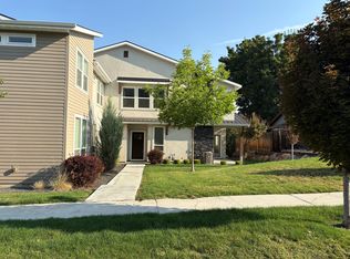 74 E Ranch Dr, Eagle, ID 83616