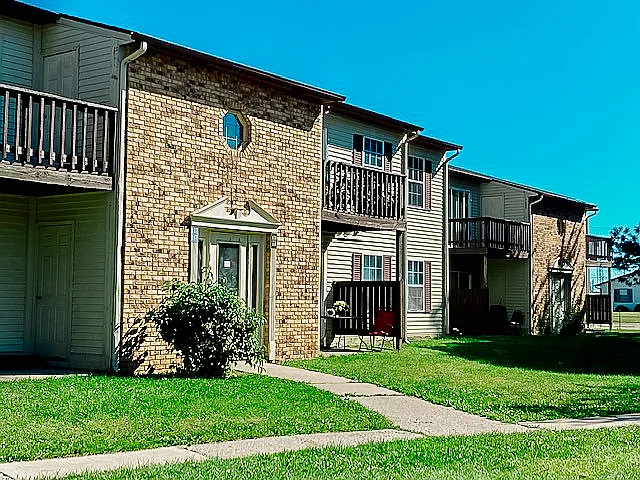 Martin House — Photo 10