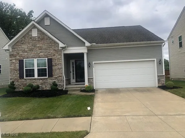 1228 Hall Way, Warrensville Heights, OH 44128