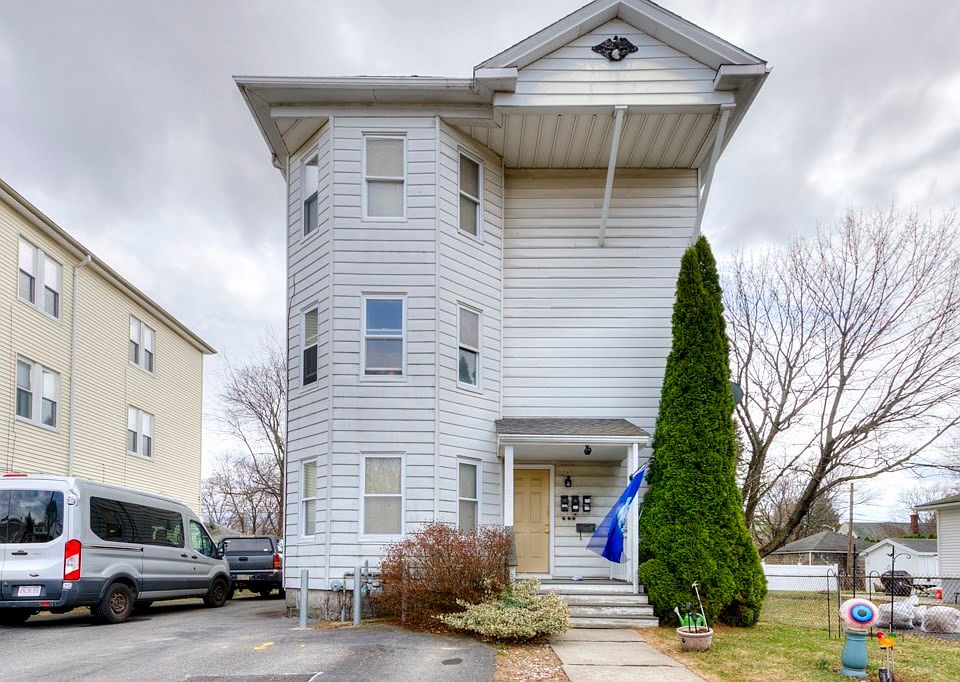 1st image of 130 Kenberma Rd