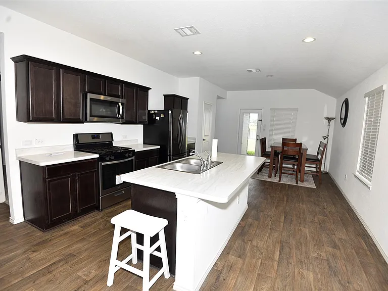 16684 Lonely Pines Dr — Photo 5