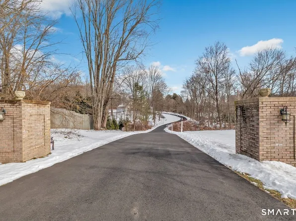 461 Amity Road, Woodbridge, CT 06525